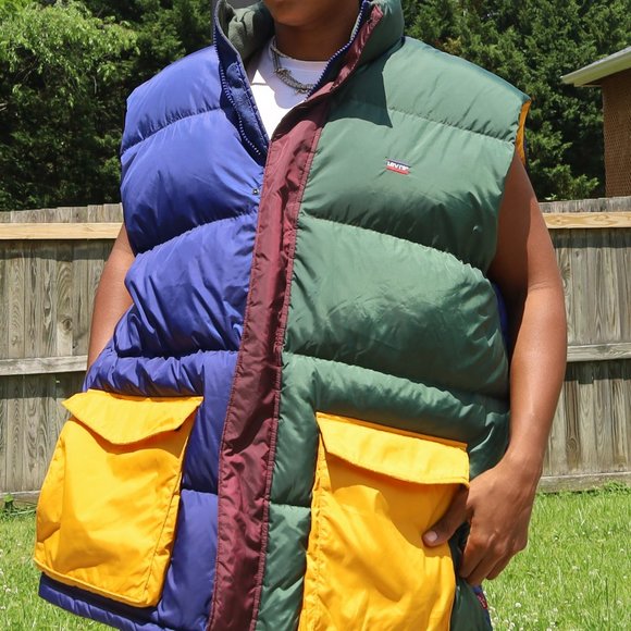 Levi's Other - multicolor levi puffer vest